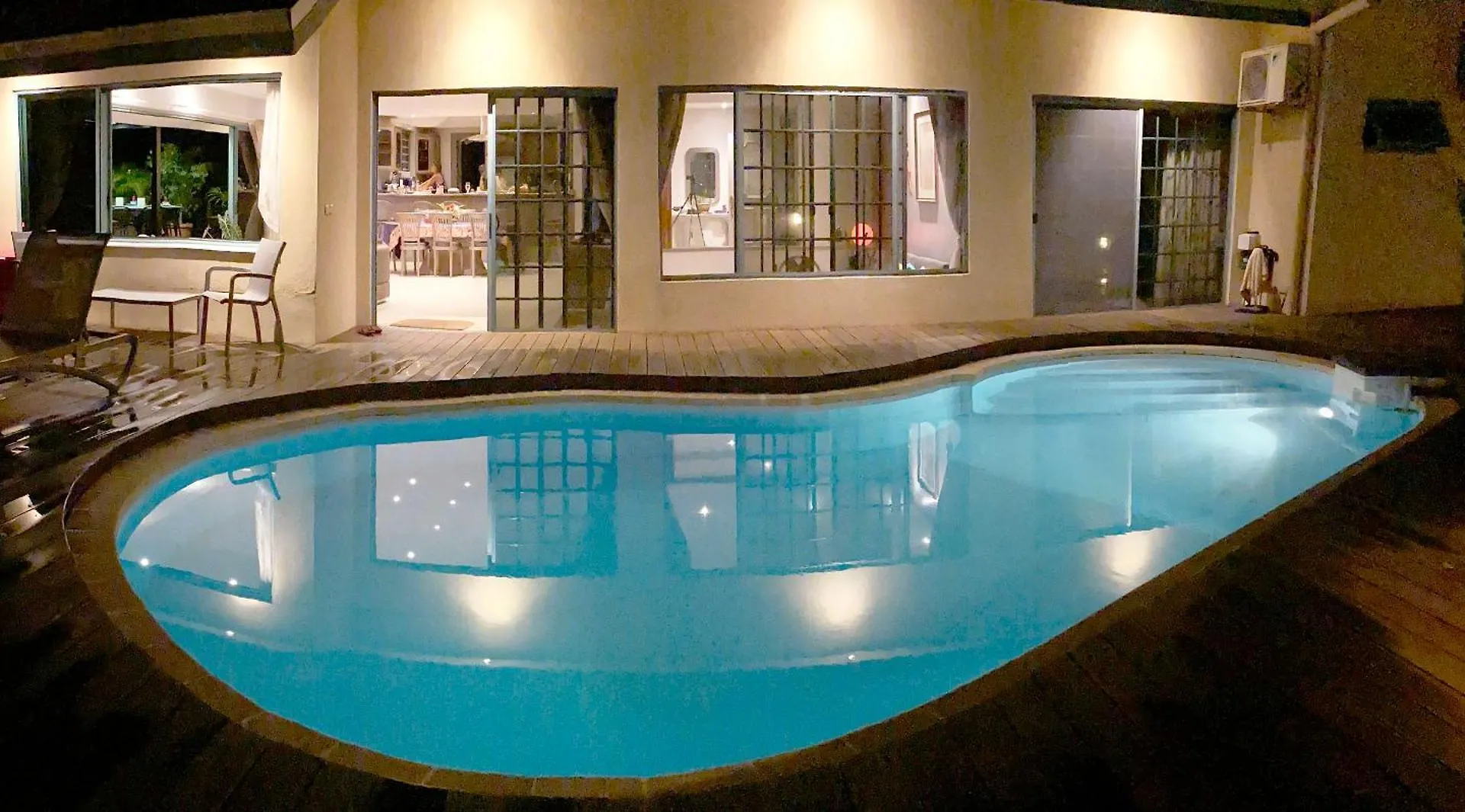 Villa 2 Suites A Temanahau Lodge Punaauia  Französisch-Polynesien